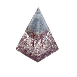 Orgone Ametyst Pyramide with Aquamarine Tree Orgone Ametyst Pyramide with Aquamarine Tree