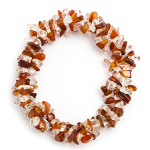 Karneol og bergkrystall - chip armbånd Karneol og bergkrystall - chip armbånd