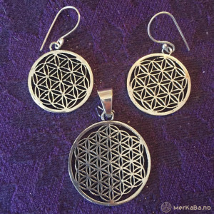 Flower Of Life - Sølvfarget - Øredobber Flower Of Life - Sølvfarget - Øredobber