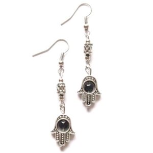 fatimas-hand-med-sort-perle-174