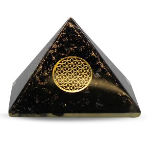 turmalinpyramide