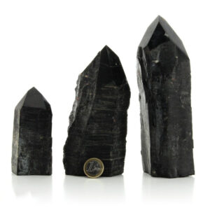 blacktourmaline_carved2