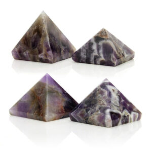 ametyst_pyramide