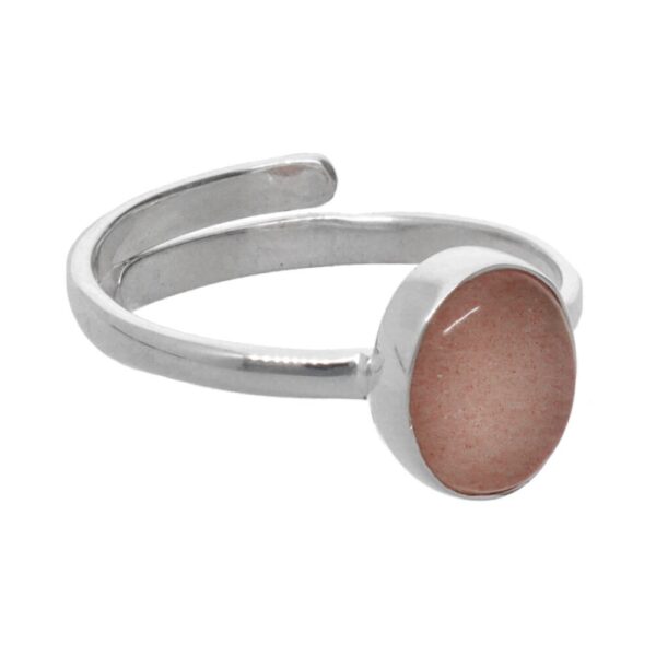 adularia-oval-set-in-sterling-silver3-925 adularia-oval-set-in-sterling-silver3-925