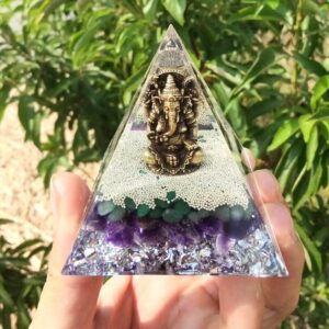 Orgone Ametyst og Grønn Aventurin Pyramide - Ganesha